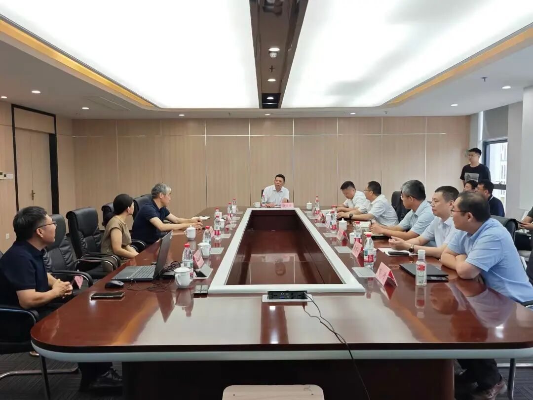 校领导带队赴南京软件谷调研深化...